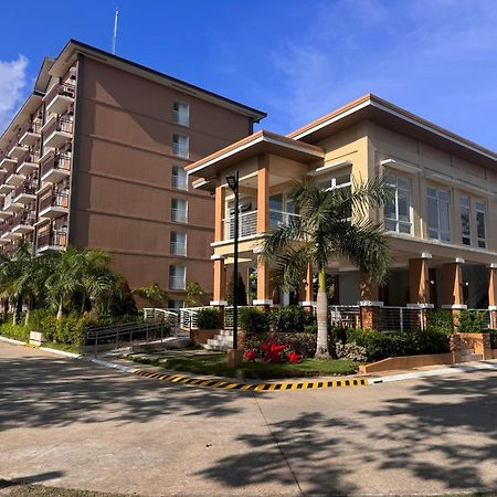 Palawan Modern Living In A Thoughtfully Designed Staycation Near Airport - B1 5Kunzite بويرتو برينسيسا المظهر الخارجي الصورة