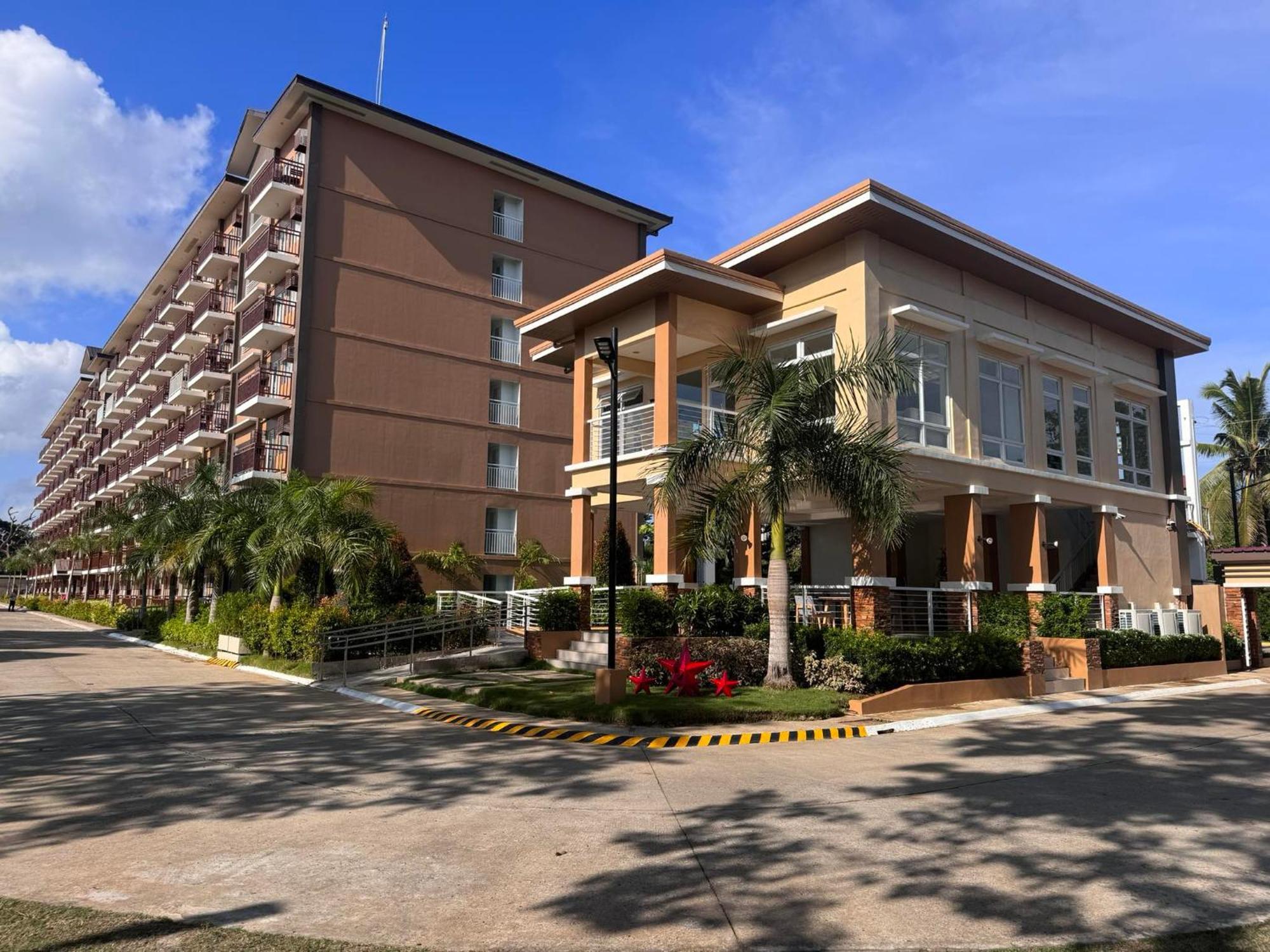 Palawan Modern Living In A Thoughtfully Designed Staycation Near Airport - B1 5Kunzite بويرتو برينسيسا المظهر الخارجي الصورة
