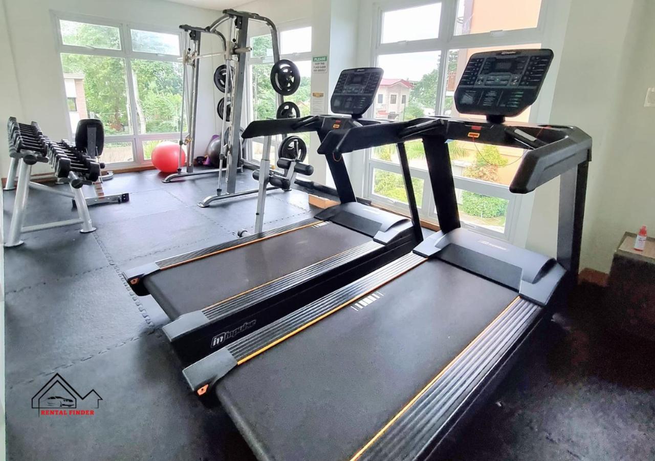 Palawan Modern Living In A Thoughtfully Designed Staycation Near Airport - B1 5Kunzite بويرتو برينسيسا المظهر الخارجي الصورة